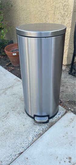 Stainless Steel Step Trash Can