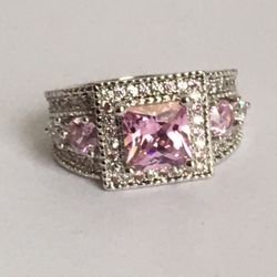 WOMENS SILVER TONE PINK RHINESTONE RING SIZE 5 💍💍💍 NEW CONDITION RING FOR WOMEN ✨HIGH QUALITY    