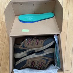 New Ortho feet- 12- Brown Hike Shoe. - Wide