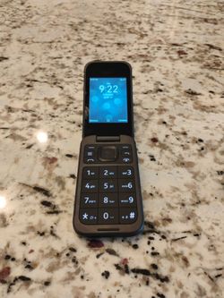 Nokia 2780 Flip phone + charger