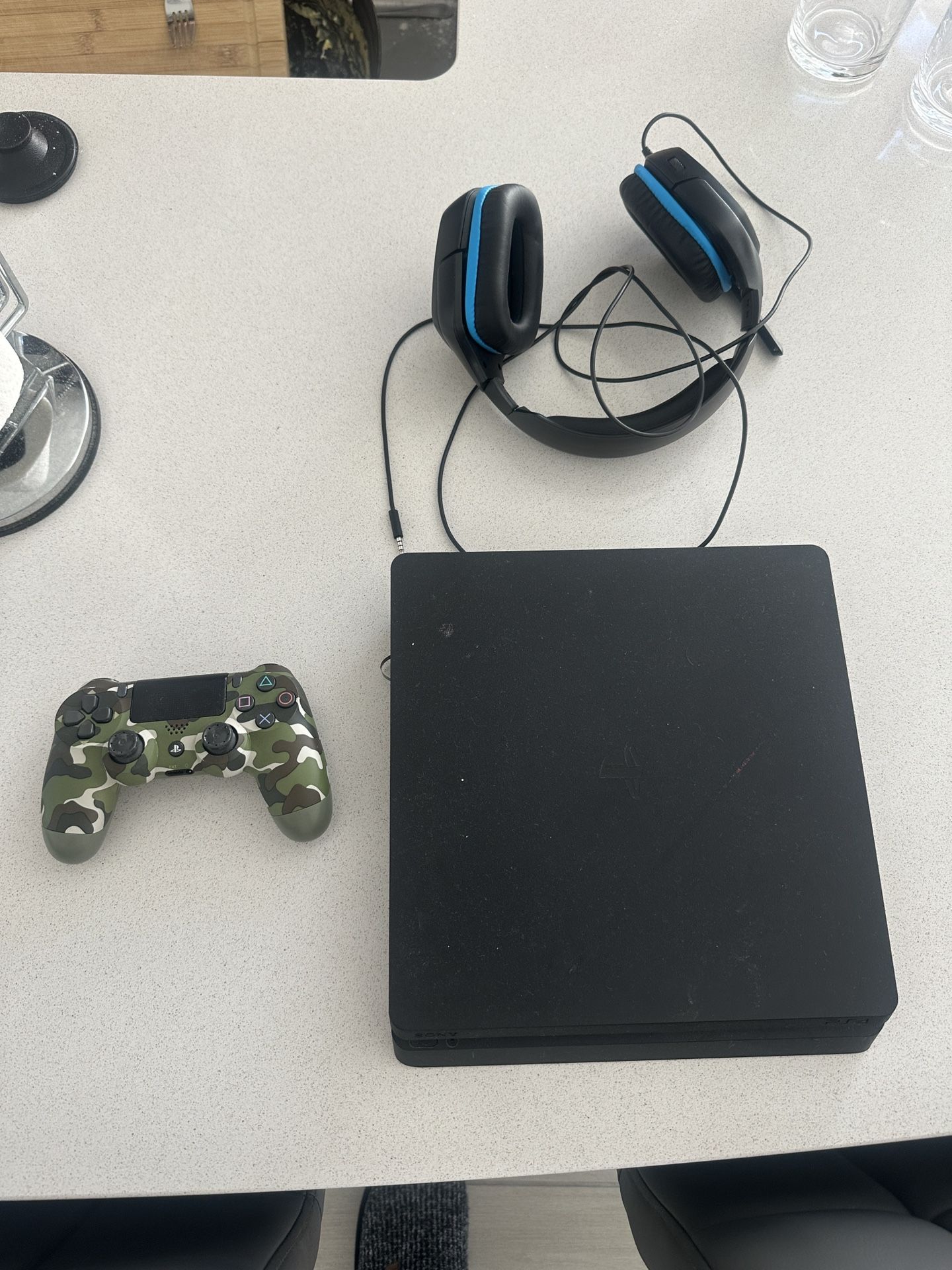 PS4 With Controller And Headphones