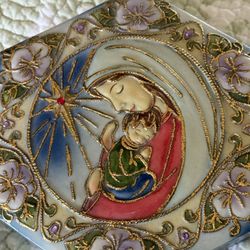 Musical Ceramic Trinket Case 