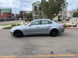 2006 BMW 530i runs great welcome test drive it