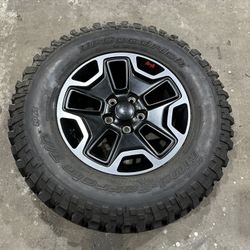 Jeep Wrangler JK Rubicon Hard rock Spare Tire And Rim Oem 07 Through 2018 