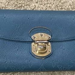 LV Designer Wallet 