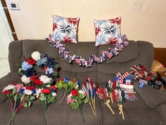 Floral decor and decor