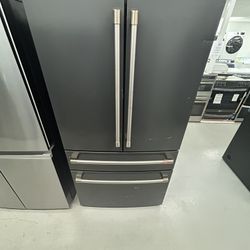 Matte BLK GE Café Scratch And Dent refrigerator MSRP $4599