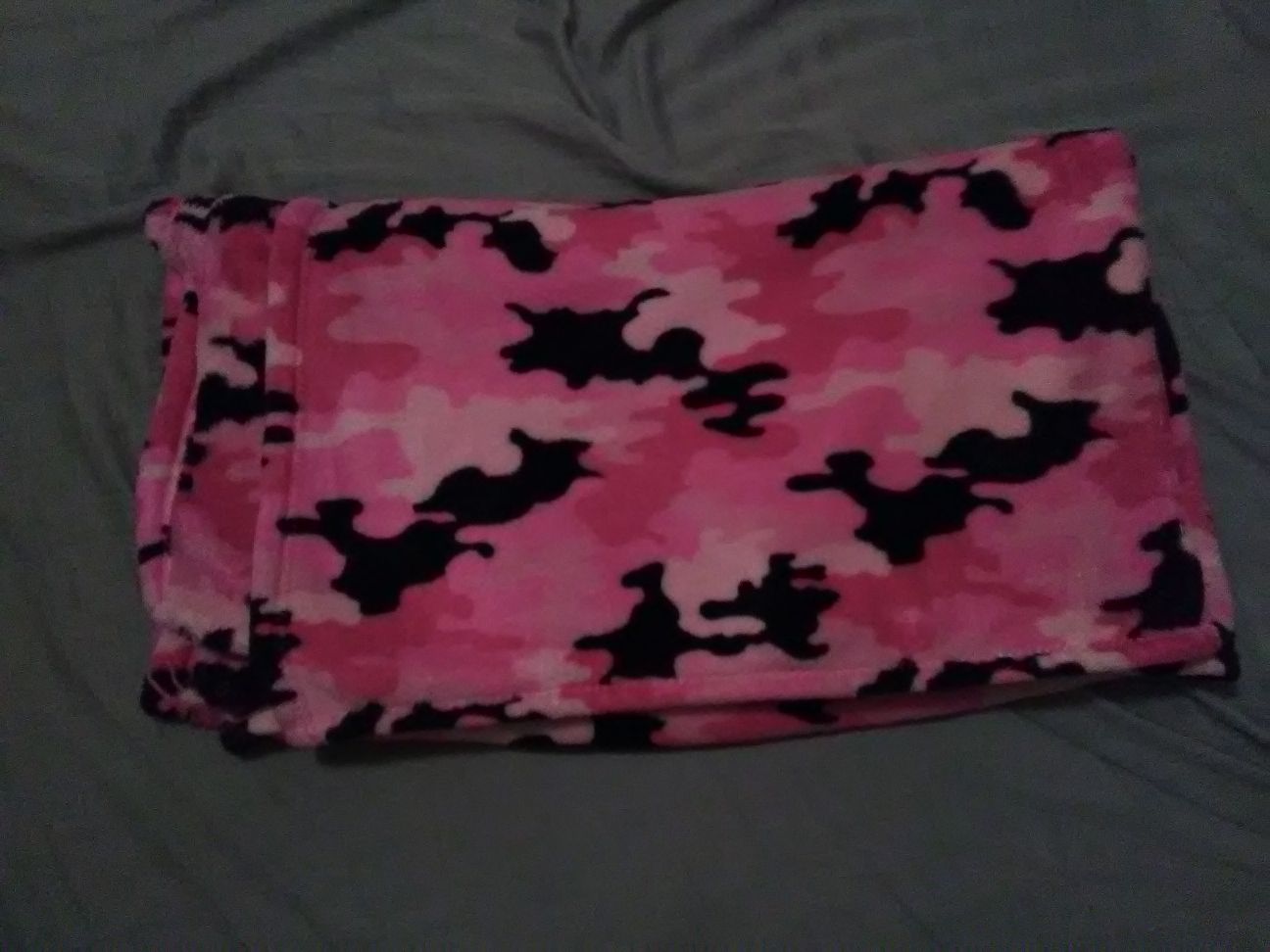 Huge pink camo blanket