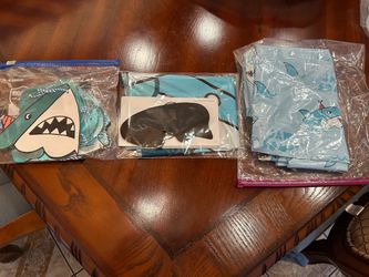 Shark birthday party decor