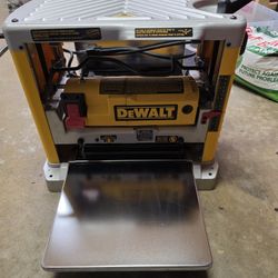 Dewalt Benchtop Planer
