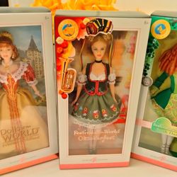 Barbie Dolls Of The World Three Of Them $180 Perfect Never Been Out Of Boxes