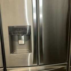 Kenmore French Door Refrigerator W33