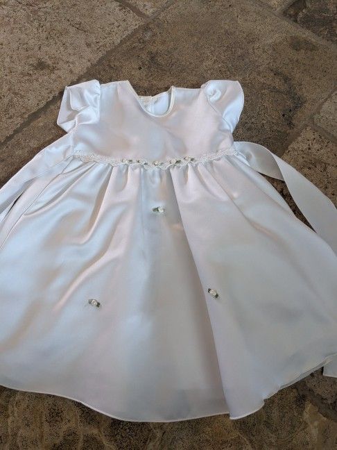 Stunning satin girls communion baptism dress 3T