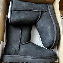  UGGS Boots 