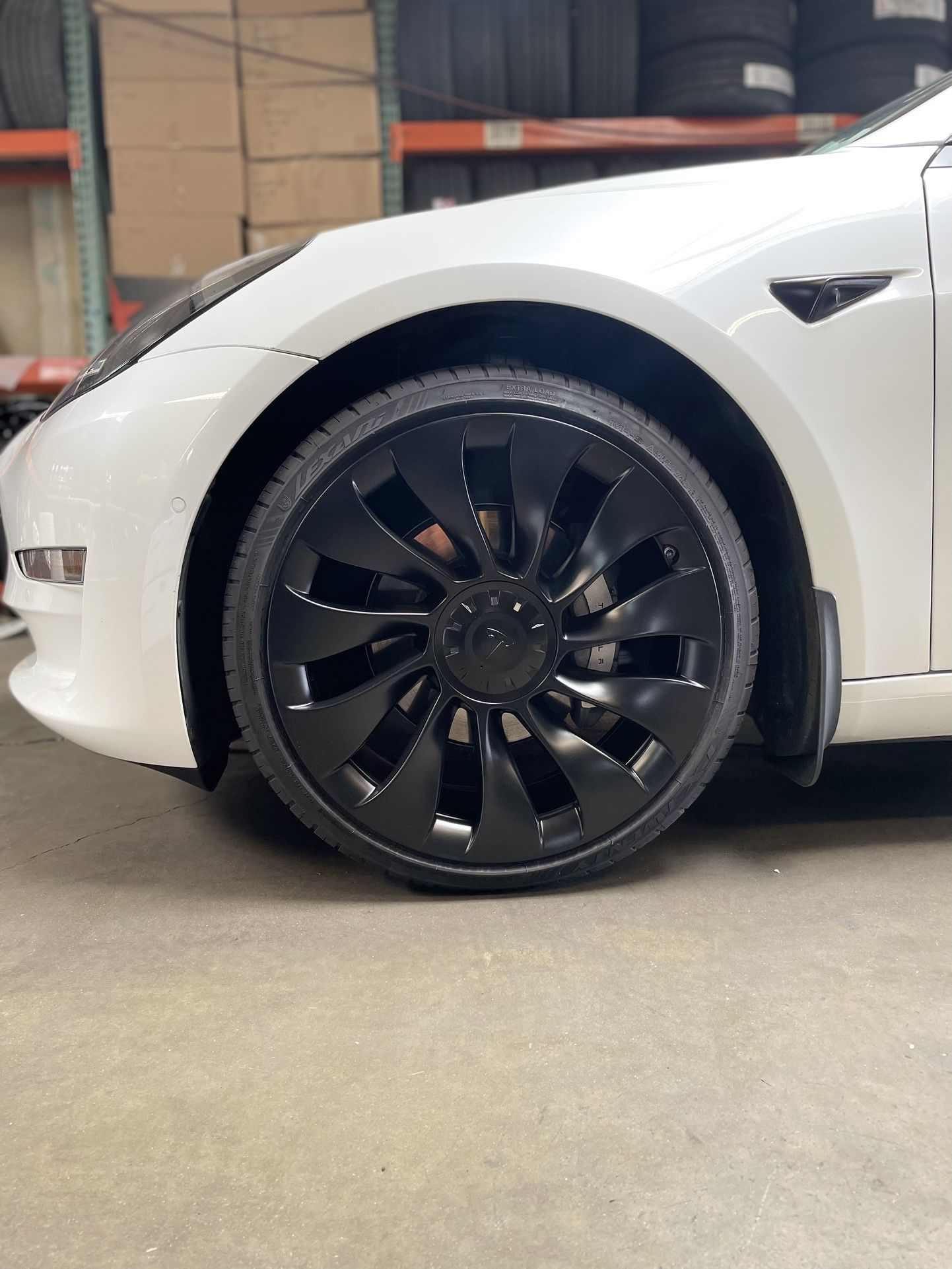 Powder Coat 20” Tesla Mercedes AMG Porsche 19” 18” Rims Black Powder Coat Wheels Calipers
