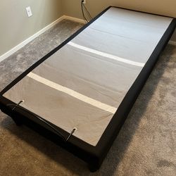 Adjustable Bed Frame 