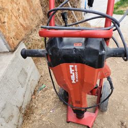 Hilti Jack Hammer 2000