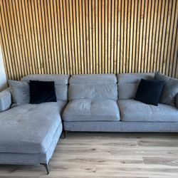 Couch ( Sectional ) READ DESCRIPTION 