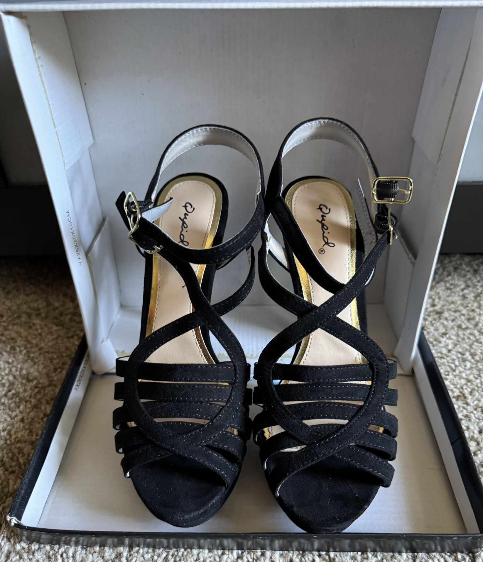 NEW QUPID High Heels Shoes Size 7 1/2 Black Suede Open Toe Ankle Strap Platform