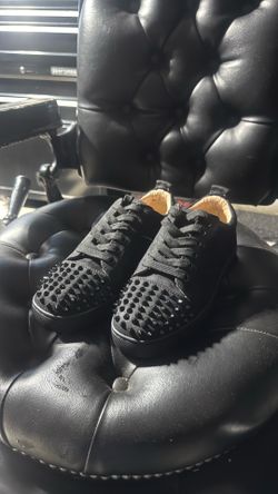 Red bottoms size 6.5
