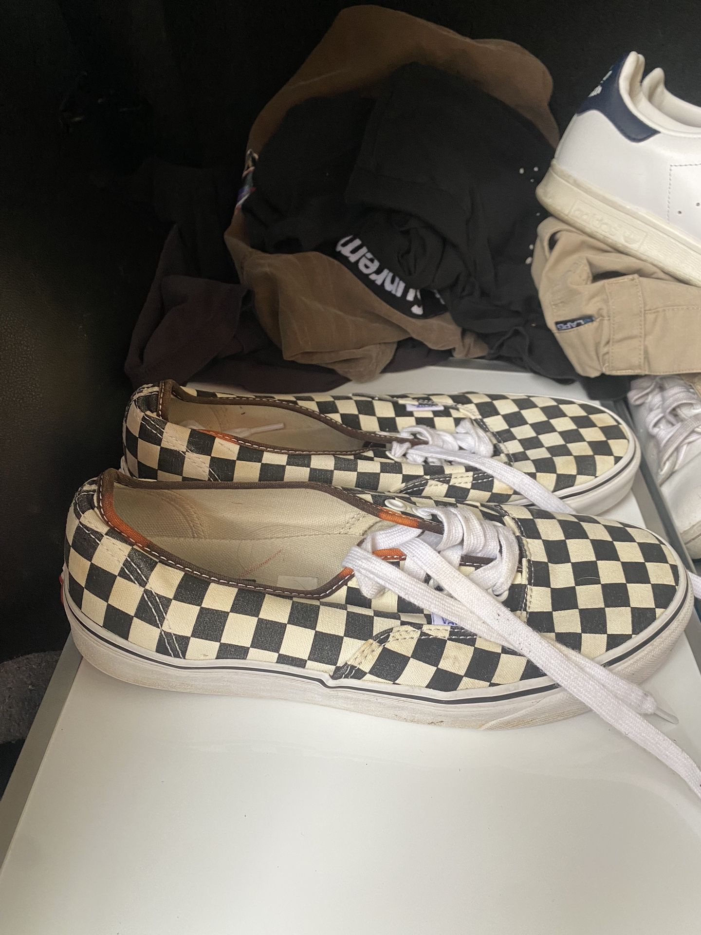 9.5 vans