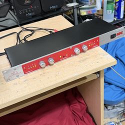 BBE 882i Sonic Maximizer Rackmount. Like New 