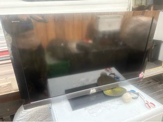 Sony Bravia 50 inch TV with remote