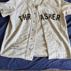 Gray Thrasher Baseball Tee L