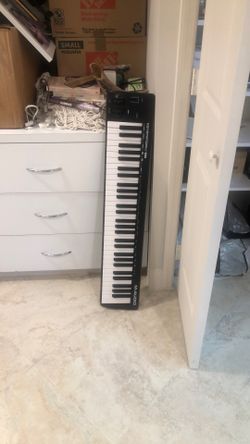 M Audio Keystation 61 MK3 MIDI Controller