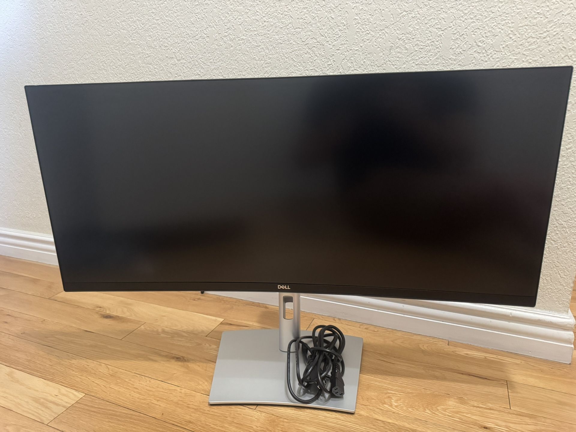 Dell 34 Inch Ultrawide P3421 WQHD Curved USB-C Monitor 3440 x 1440 at 60Hz, 3800R Curvature, 1.07 Billion Colors Work Home Office Entertainment PC