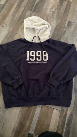 Boxy navy hoodie
