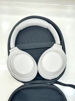Sony Wh1000xm4 Active Noise canceling Headphones In Silver ( XM4 ) With Case
