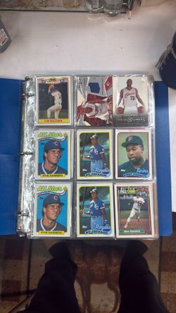 Vintage Baseball cards whole binder full