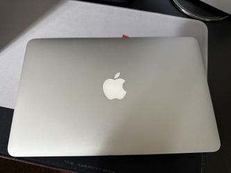MacBook Air 11 Inch 2015