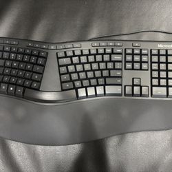 Microsoft 1878 Wired USB Ergonomic Keyboard