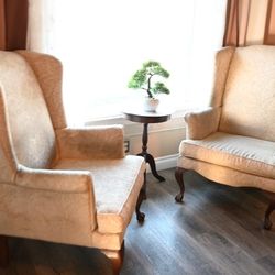 Antique Accent Chairs