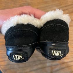 Baby Vans Black Leather / Sheepskin Flexible Slippers Size 3