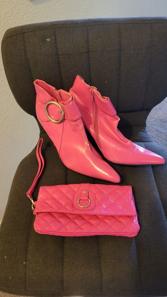 Pink Lowrise Boots
