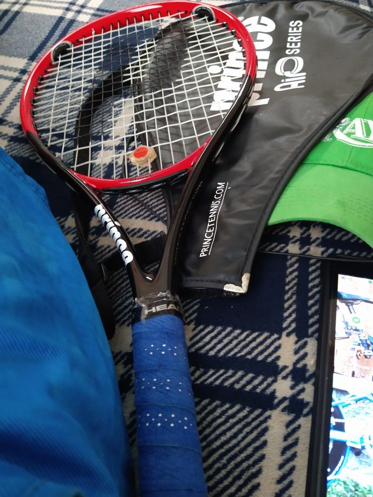 Premium Prince One-piece Tennis Racquet
