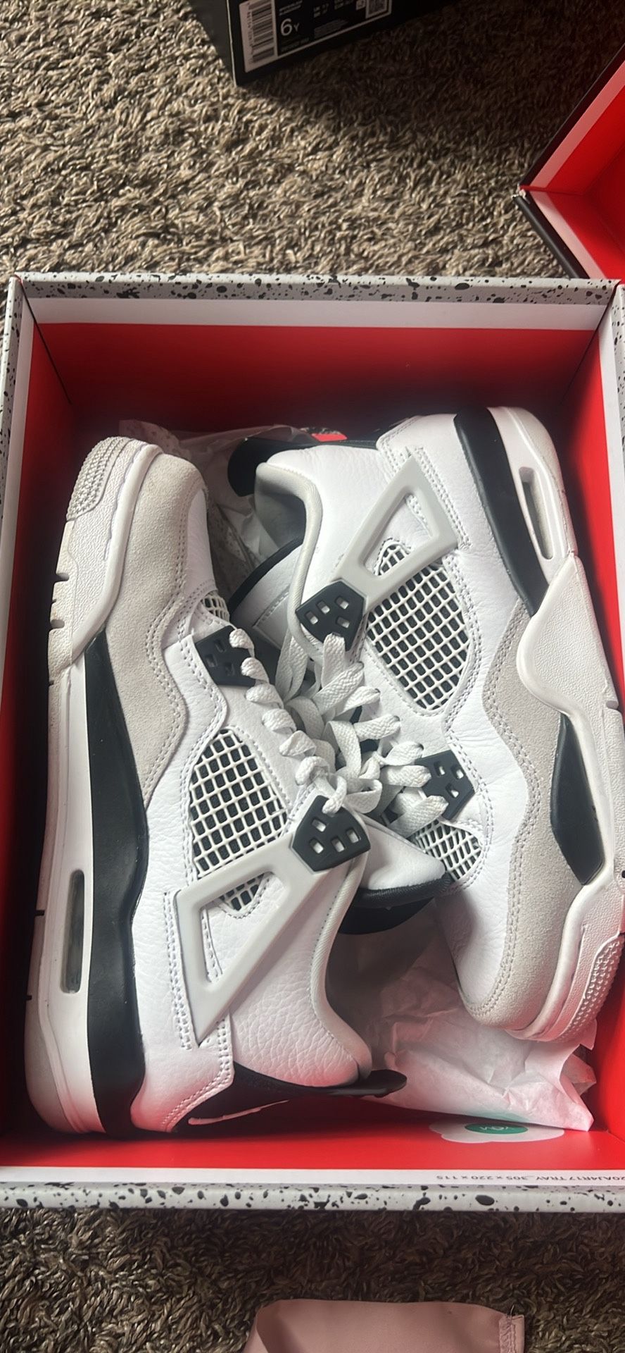 Air Jordan 4 Retro (GS)(5.5Y)