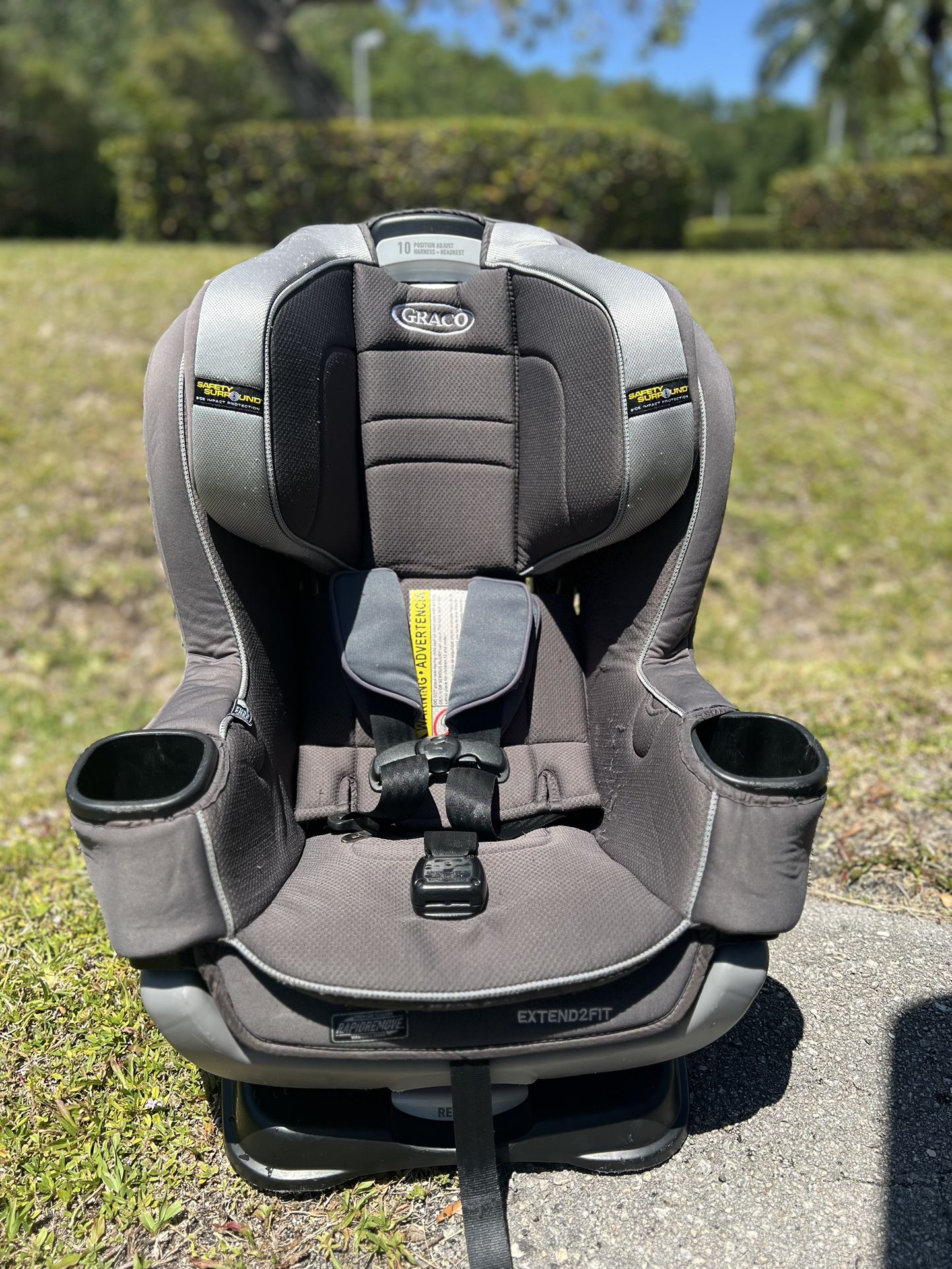Graco Convertible car seat - Extend2Fit