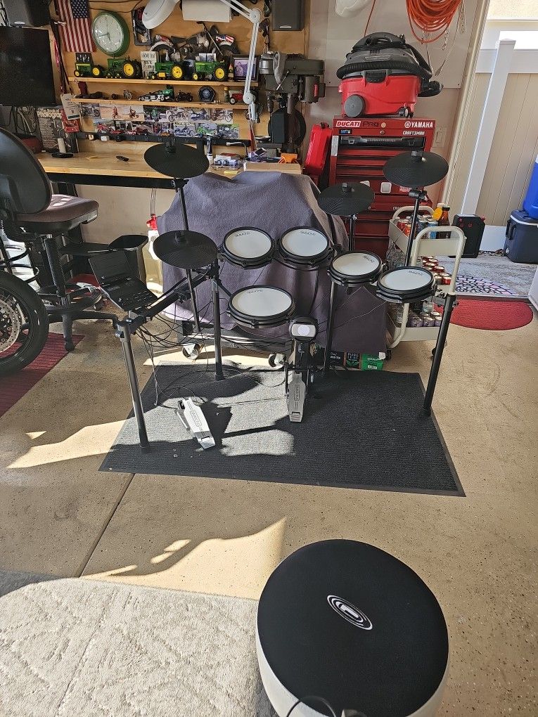 Simmons Titan 50 ex