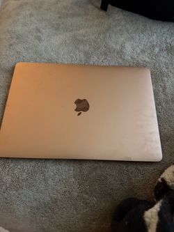 Apple MacBook Laptop Rose Gold