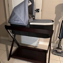 UPPABABY Bassinet + Stand