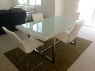 Glass Table-Top & (4) Chairs