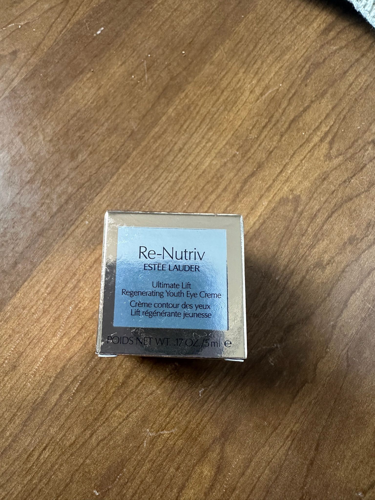 Re-Nutriv Estee Lauder Eye Cream