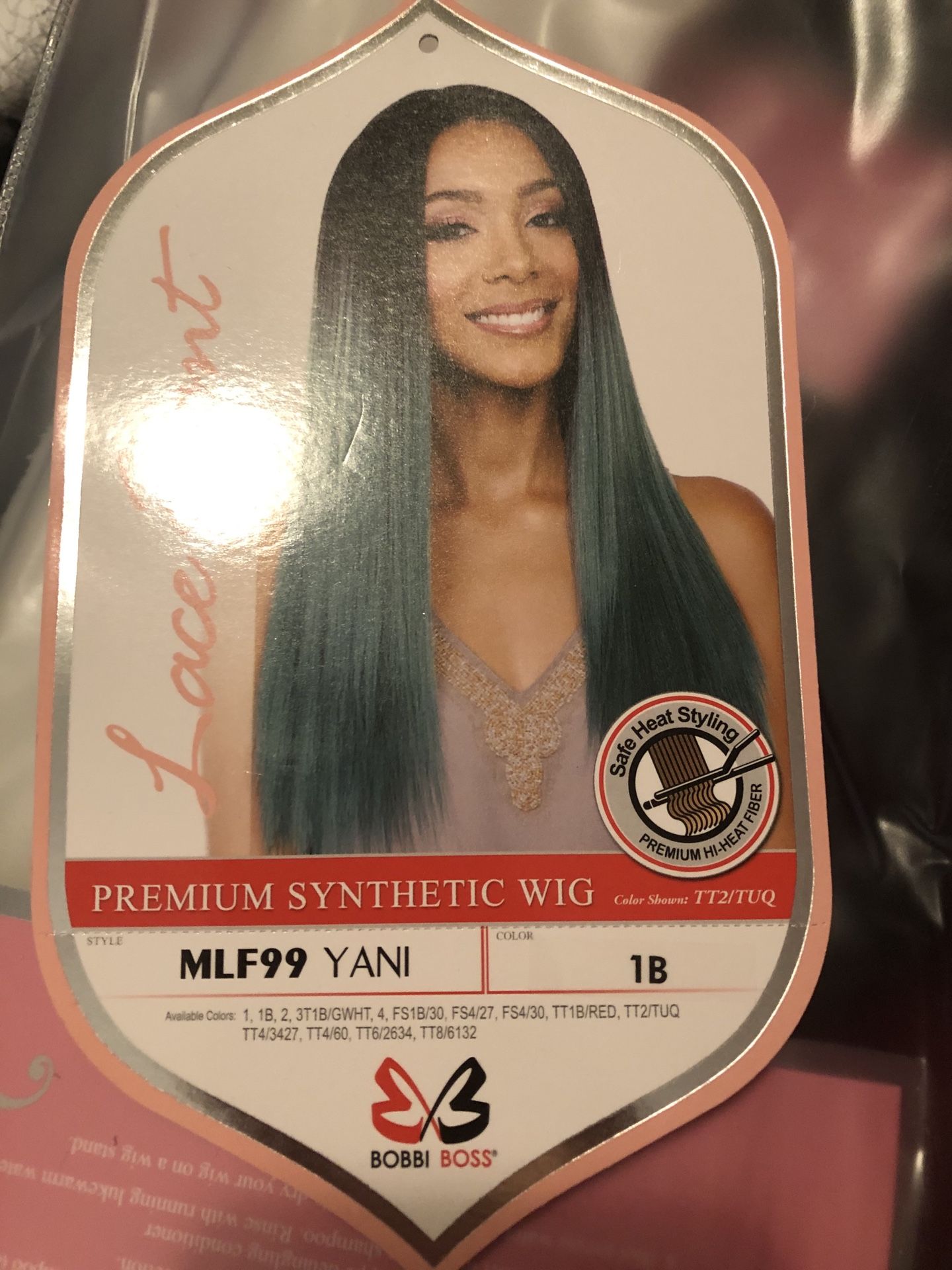 Yani 1B long straight wig