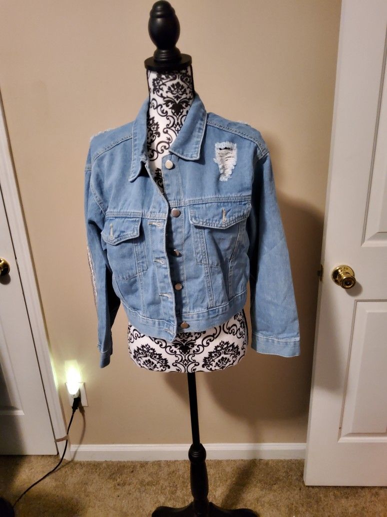 Distressed Blue Jean Jacket Size Small