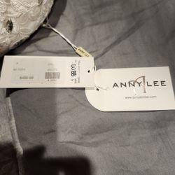 AnnyLee Wedding Dress