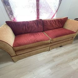 🌺 CUSTOM-UPHOLSTERED COUCH – Rust & Gold – Incredibly Comfy